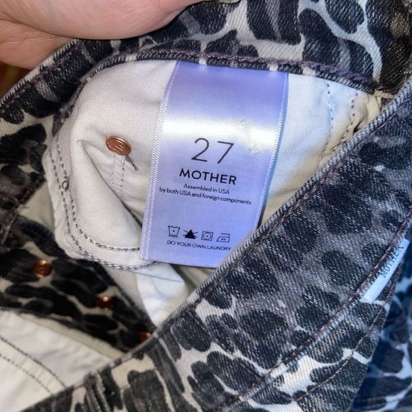 Mother Denim "THE VAGABOND MINI FRAY" SKIRT Leopard Jean, Size 27, MSRP $258 - Picture 6 of 12